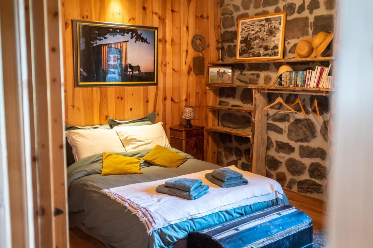 Le Bouchet-Saint-Nicolas Le Flambeau Bed & Breakfast エクステリア 写真