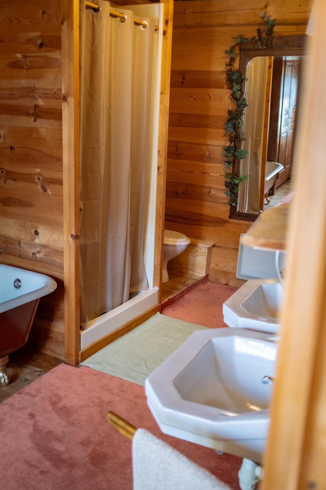 Le Bouchet-Saint-Nicolas Le Flambeau Bed & Breakfast エクステリア 写真